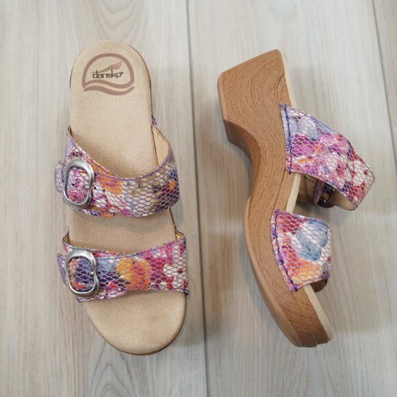 Dansko Sophie Women's Colorful Buckle Floral Snakeskin Sandals Size 37 US 6.5 - Picture 2 of 14